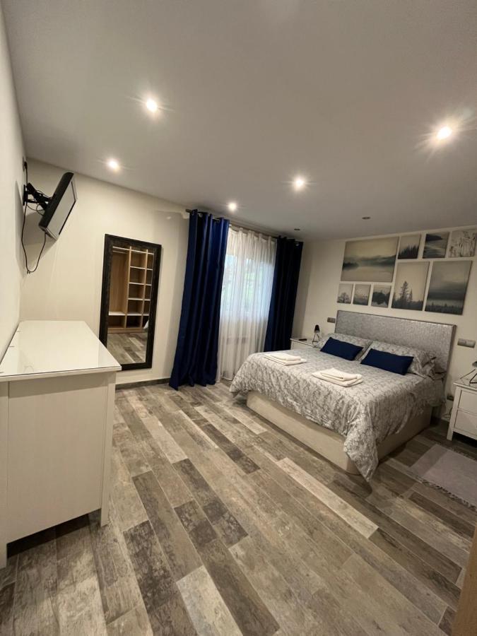 Apartment La Chabola Sobarzo